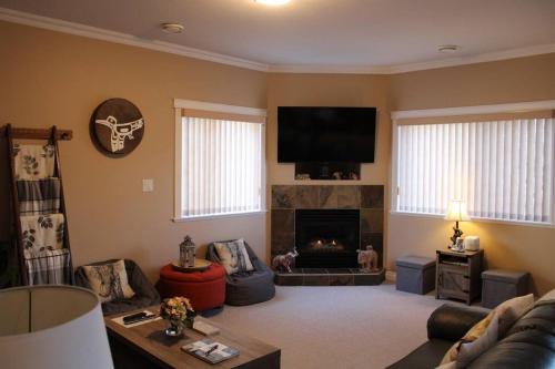 Gallery image of Grandma's Elephant Hideaway in Penticton