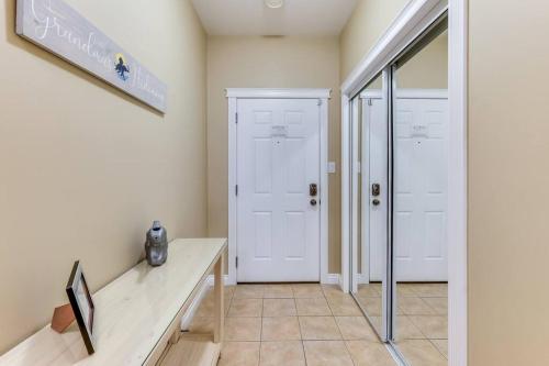 Gallery image of Grandma's Elephant Hideaway in Penticton