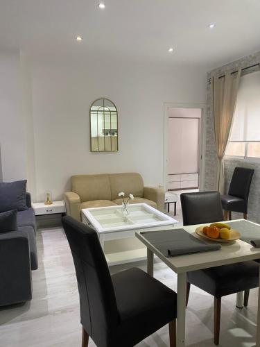 PRECIOSO Y ACOGEDOR APARTAMENTO EN PLENO CENTRO DE GRANADA