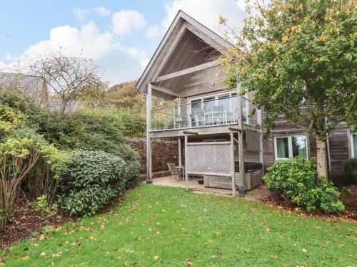 Billede fra billedgalleriet på Swandown, 20 Poldon i Chard