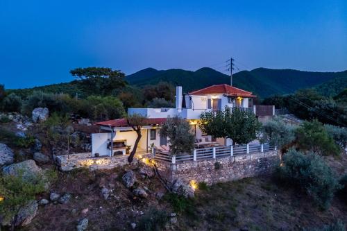 Gallery image of Villa Rose in Glóssa