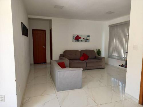 Casa moderna com piscina e churrasqueira – Photos 3