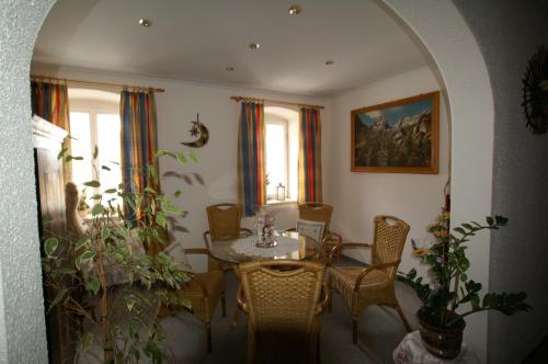 Gallery image of Gasthof zur Post in Hinterstoder