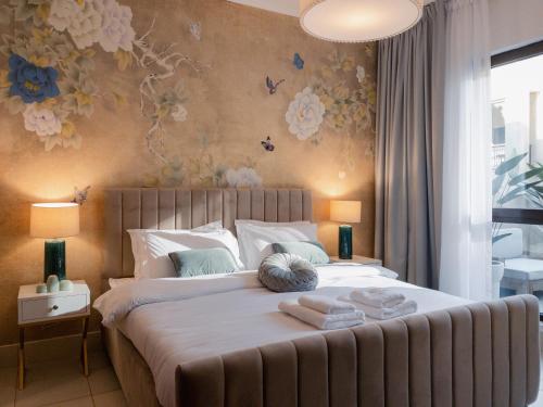 Rare 1-BED Oldtown with Burj Khalifa View