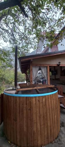 Gambar di galeri bagi La Stanci di Crăciunești