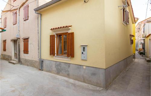 Budova, kde se prázdninový dům nachází