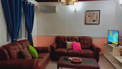 Posezení v ubytování Appartement meublé 3CH Yaoundé Omnisport - Tigson