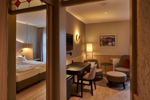 Cama o camas de una habitación en Hotel zur Waldbahn