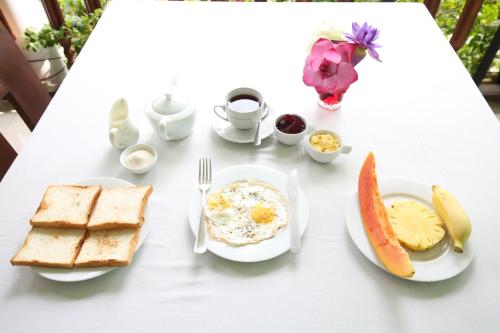 Jídlo v penzionu nebo okolí