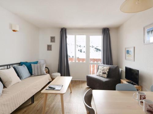 Appartement cosy pour 5 pers · Proche pistes · Balcon et WIFI gratuit - FR-1-181-1017