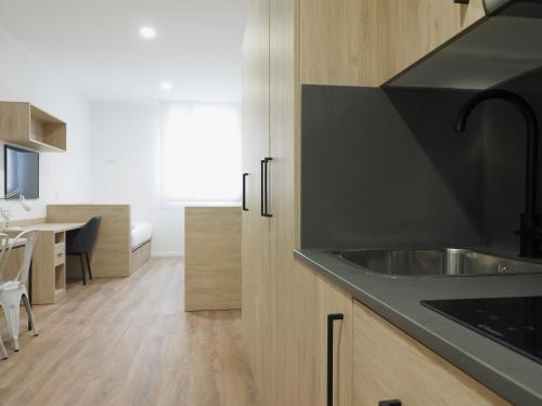 Η κουζίνα ή μικρή κουζίνα στο Micampus San Mamés Students Residence