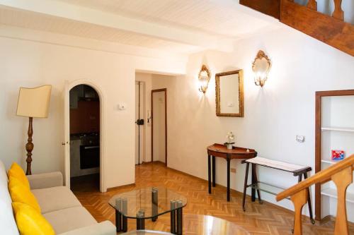 Charming 1BR Apartment