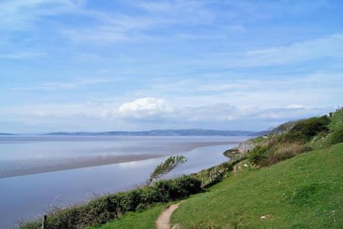 Gallery image of Mews Cottage Arnside - 2 Bedroom Cottage in Arnside
