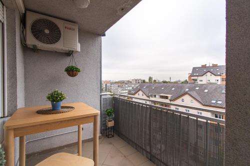 Flexible SelfCheckIns 34 - Zagreb - Parking - Big Loggia - New