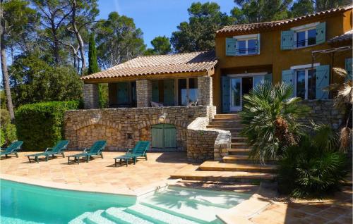 6 Bedroom Amazing Home In Entrecasteaux