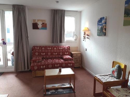 Photo de la galerie de l'établissement Studio cabine cosy au centre de Villard-de-Lans, 4 pers, balcon sud, proche commodités et navettes - FR-1-689-41, à Villard-de-Lans