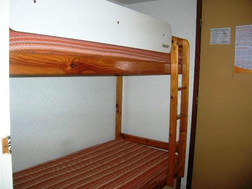 Posteľ alebo postele v izbe v ubytovaní Studio cabine au centre de Villard-de-Lans avec balcon et commodités%! - FR-1-689-98