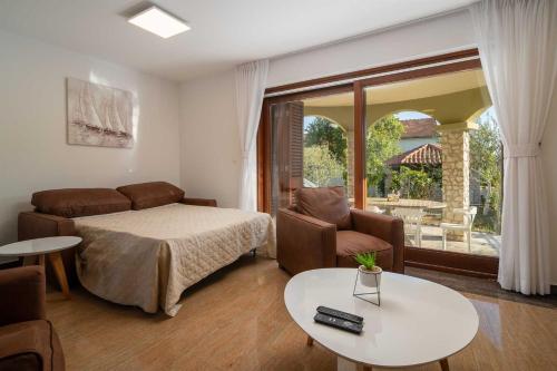 Fotografie z fotogalerie ubytování Charming Villa Rea with heated pool v destinaci Sveti Filip i Jakov