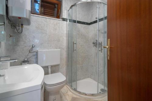 Fotografie z fotogalerie ubytování Charming Villa Rea with heated pool v destinaci Sveti Filip i Jakov