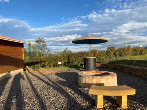 Fotografie z fotogalerie ubytování Container glamping de lujo rodeado de naturaleza a 10 min del centro v destinaci Chiquinquirá