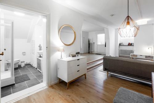 Phòng tắm tại Beautiful 3 Room apartment in Kreuzberg