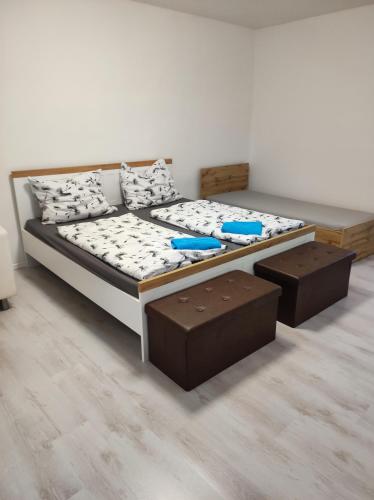 Ένα ή περισσότερα κρεβάτια σε δωμάτιο στο Apartmány HAVLÍČKOVA 423