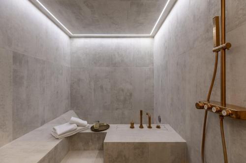 O baie la iFlat Luxury and SPA in the heart of Trastevere