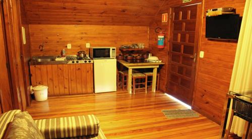 Dapur atau dapur kecil di Parque das Cascatas