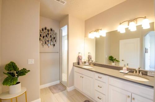 Φωτογραφία από το άλμπουμ του RedHills Retreat Near Zion Golf Pool Spa Access σε Hurricane
