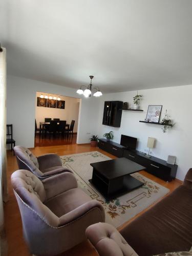 Televisyen dan/atau pusat hiburan di "Apartament"-Casa Genius