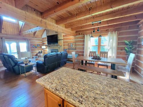 Lake View Retreat – Photos 2