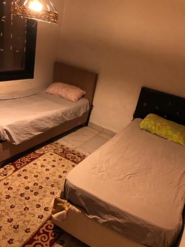 Postel nebo postele na pokoji v ubytování Beşiktaş Meydan’da Uygun Daire
