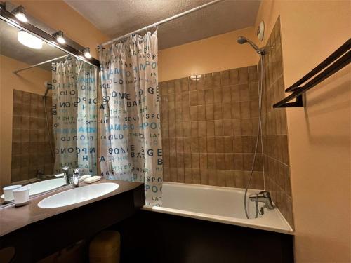 Appartement cosy aux Menuires, 4 pers, skis aux pieds, balcon sud-est - FR-1-452-375