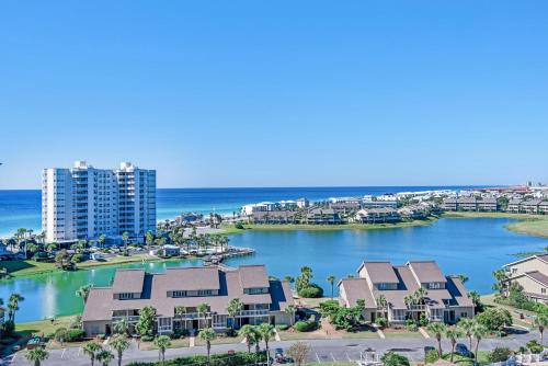 Gallery image of Ariel Dunes II 1003 in Destin