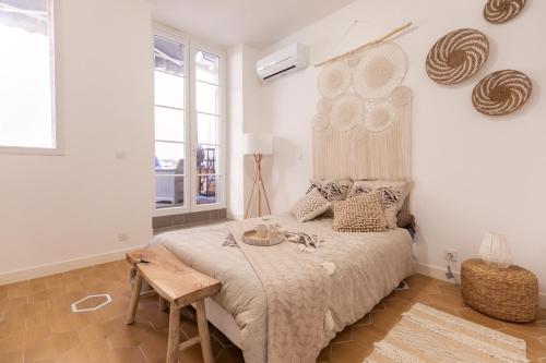 Appartement de 2 chambres avec vue sur la ville jacuzzi et terrasse amenagee a Toulon