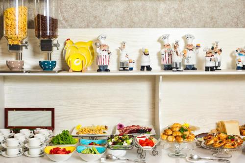 Jídlo v hotelu nebo okolí