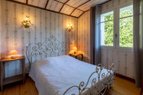 Postel nebo postele na pokoji v ubytování Chalet des Melezes