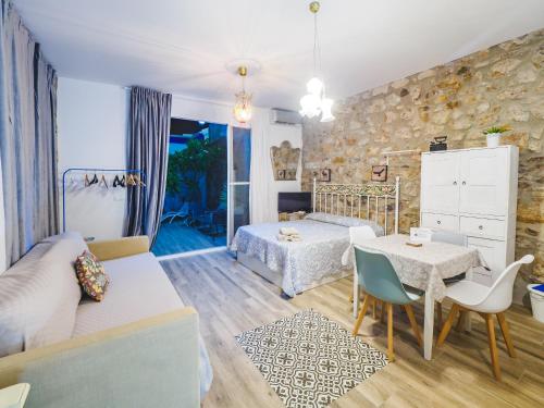 Solarium del Montecillo complex beach and city ApartamentosMalagaManagement