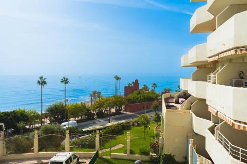 Benalbeach Sea Front