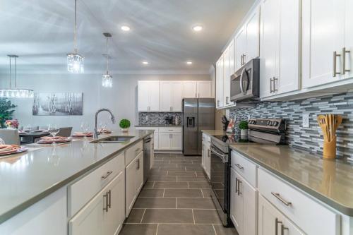 341 Villa Sorrento – Photos 3