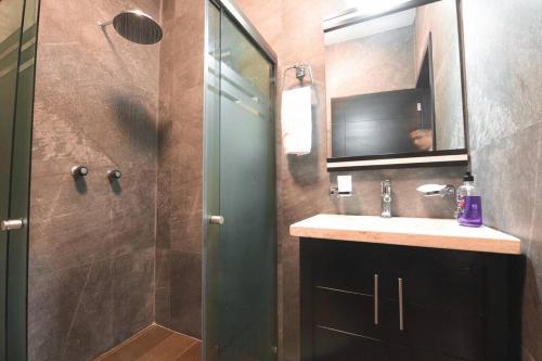Koupelna v ubytování Casa Tacuba / Amplio Departamento moderno con terraza