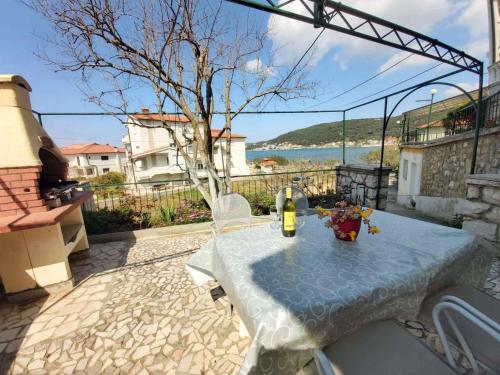 Apartment in Supetar - Insel Brac 42678