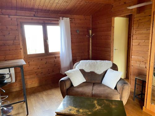 Photo de la galerie de l'établissement Chalet spa en Normandie, à Bellengreville