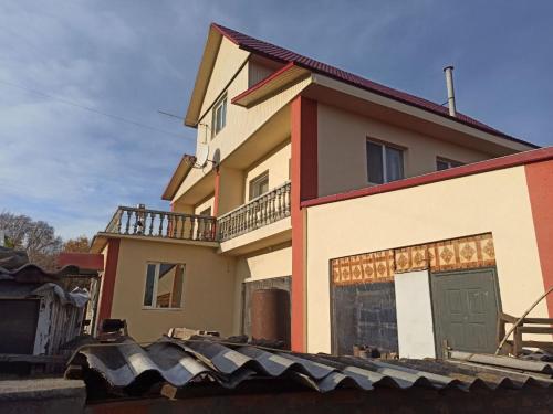 Bangunan di mana terletaknya the country house