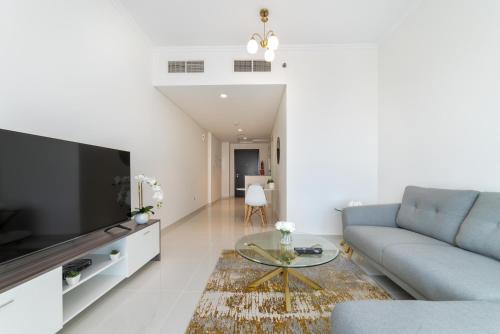Fotografie z fotogalerie ubytování Immaculate 1BR apartment at Carson C v Dubaji