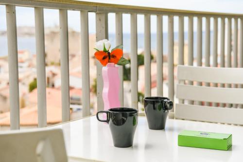 Bail mobilité - Balcon et vue splendide sur la mer