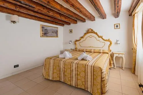 Casa Leone- cozy and central accommodation in Venice photo 11