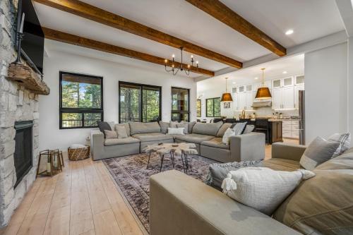 Box Elder Bungalow – Photos 2