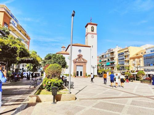 Marconi - Totally Renovated Apartment Fuengirola C