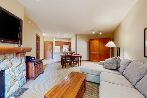 Lost Lake Lodge II – Photos 2